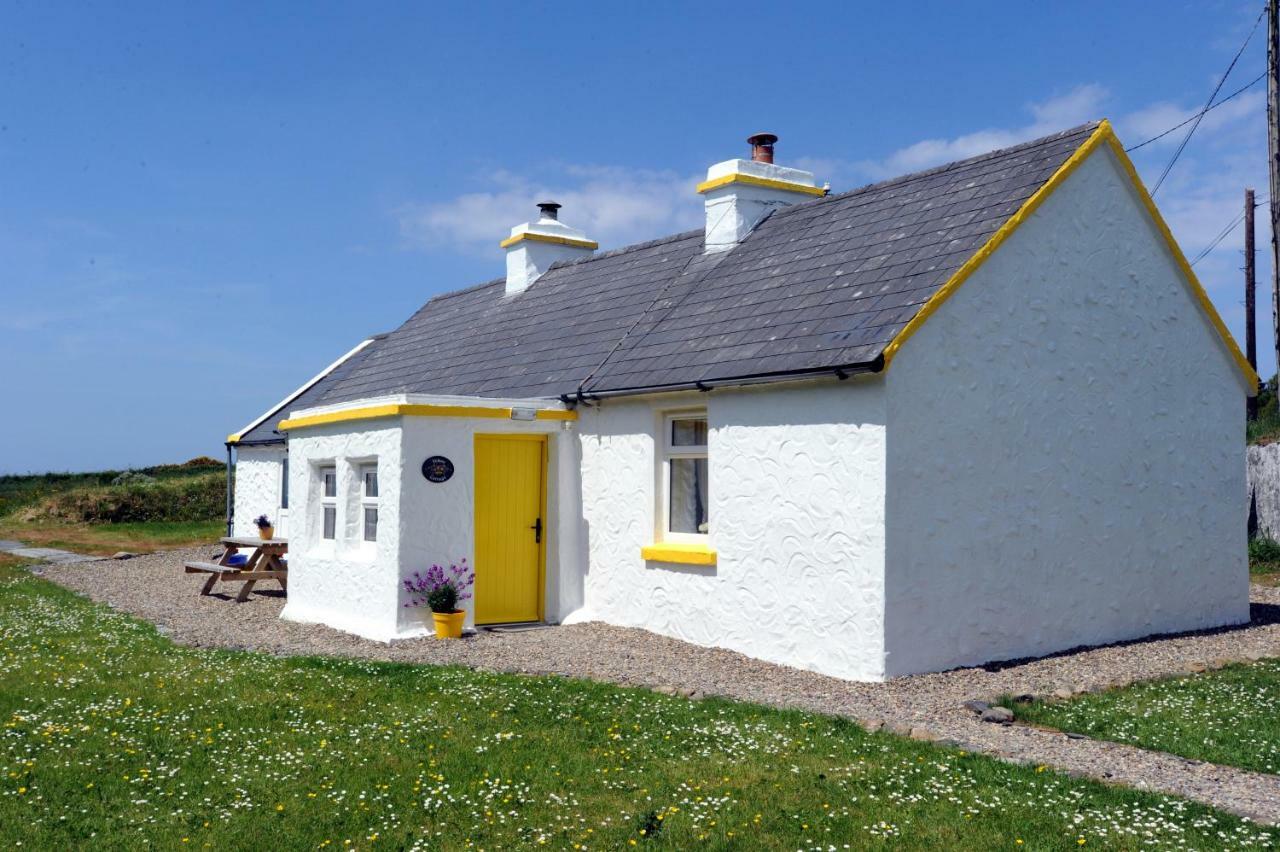 Yellow Cottage, Doolin Knockfin Cross Roads Ngoại thất bức ảnh